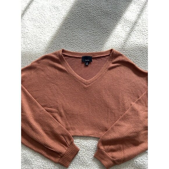 LUMIE'RE Womens V-Neck Long Sleeve Crop Rib Knit Sweater Camel Rust Size S - Picture 2 of 9